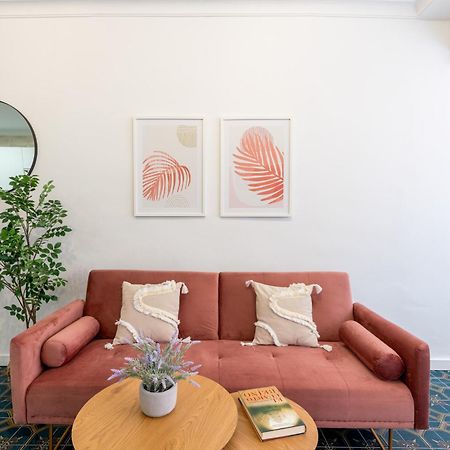 Piso Elegante Y Nuevo De 3 Habitaciones Y 2 Banos Sevilla Exteriér fotografie