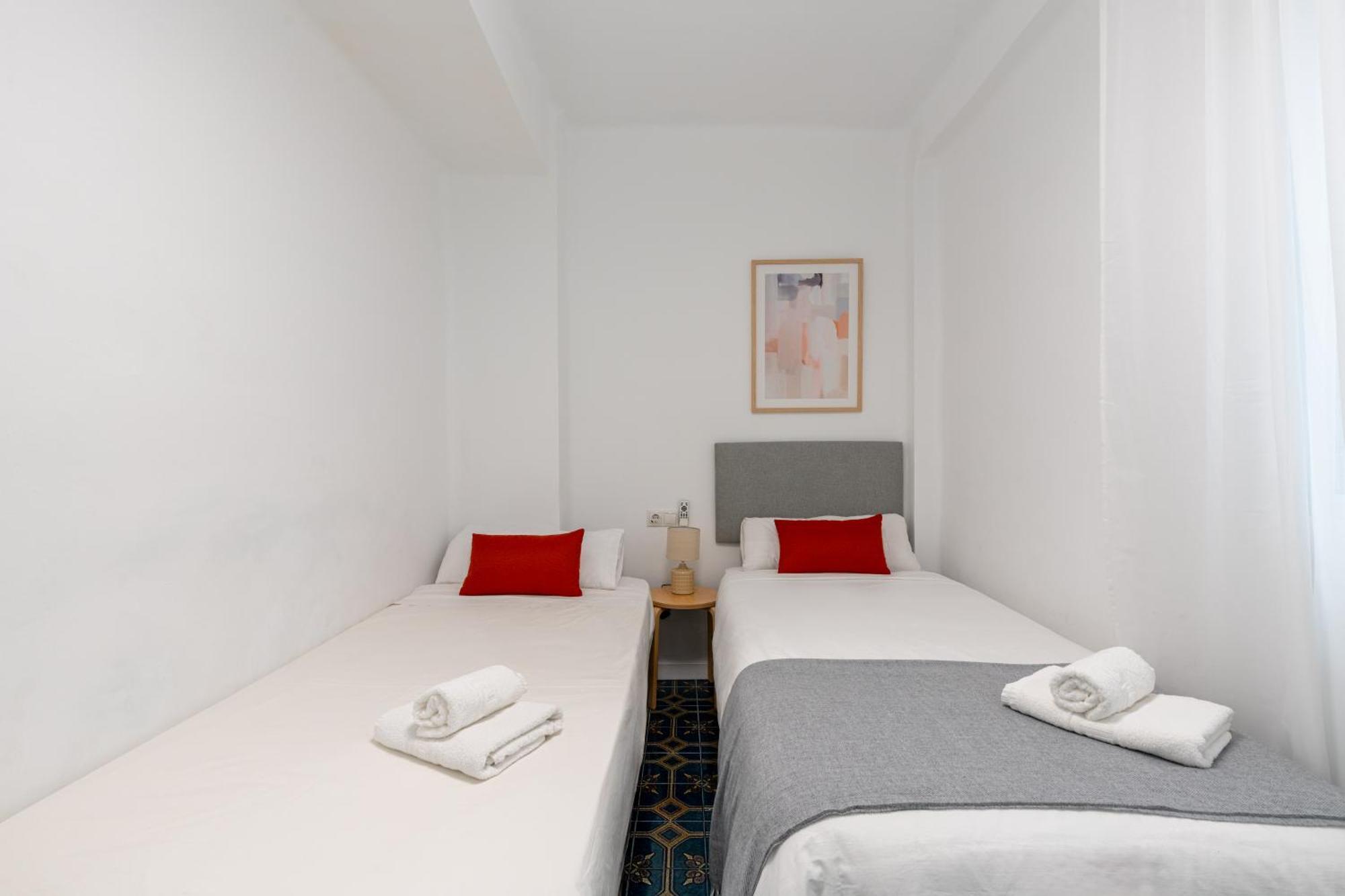 Piso Elegante Y Nuevo De 3 Habitaciones Y 2 Banos Sevilla Exteriér fotografie
