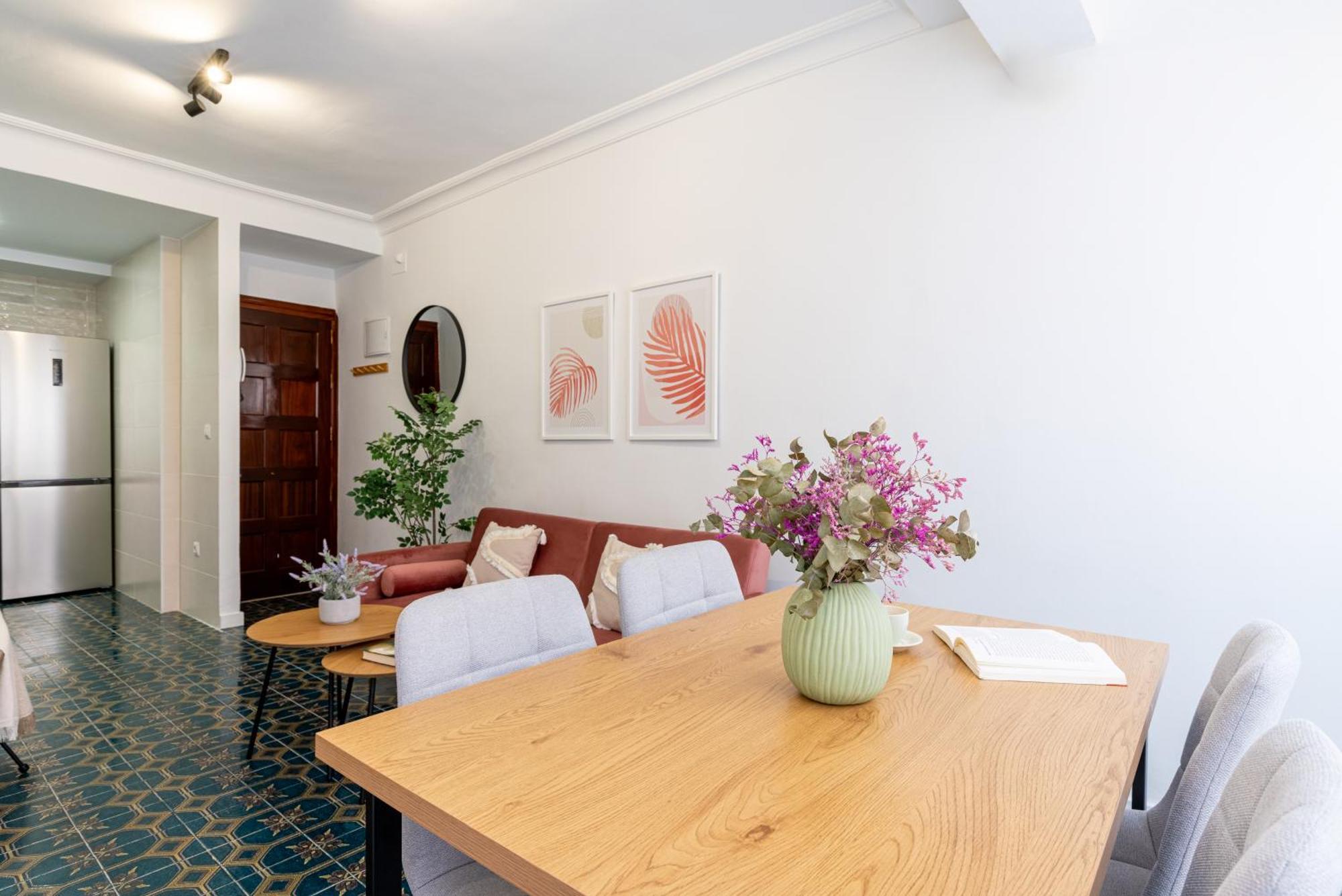 Piso Elegante Y Nuevo De 3 Habitaciones Y 2 Banos Sevilla Exteriér fotografie