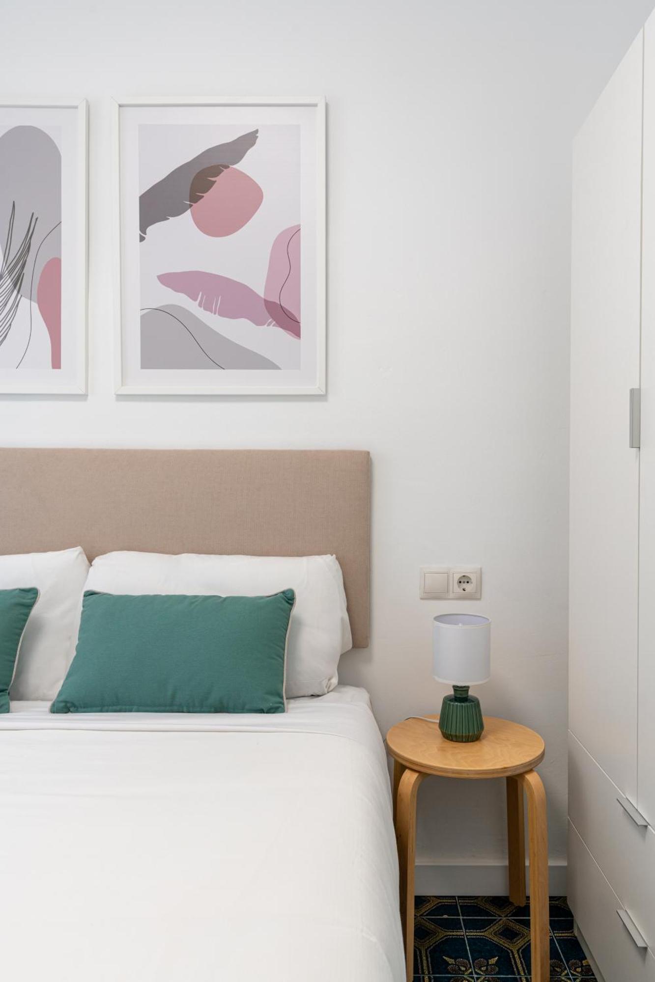 Piso Elegante Y Nuevo De 3 Habitaciones Y 2 Banos Sevilla Exteriér fotografie