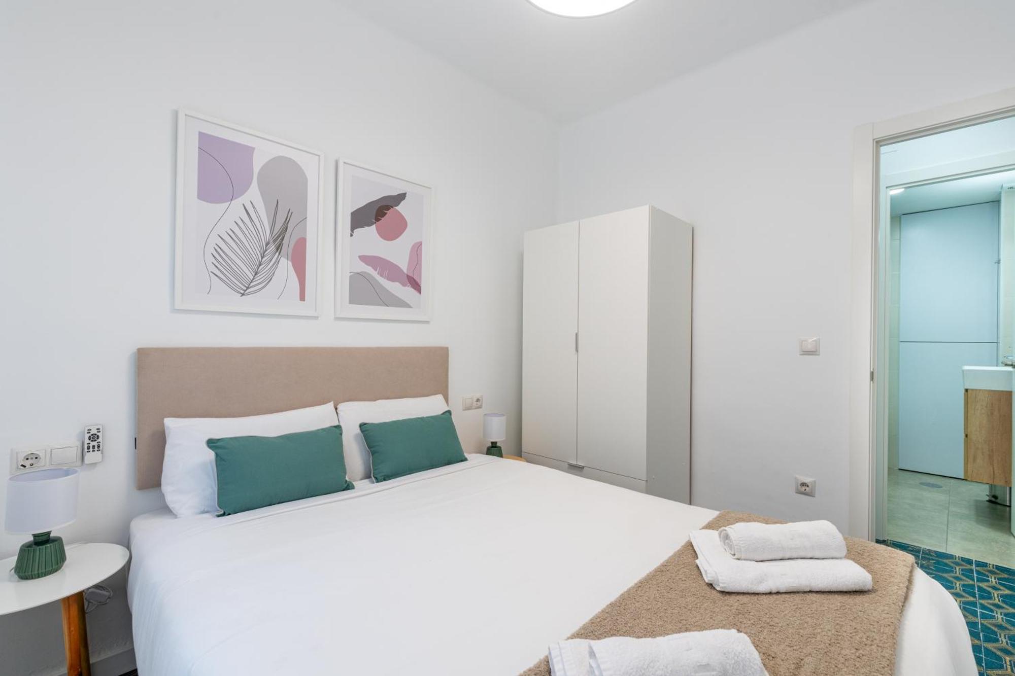 Piso Elegante Y Nuevo De 3 Habitaciones Y 2 Banos Sevilla Exteriér fotografie
